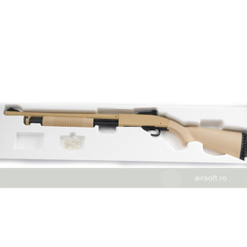MOSSERBERG M500 DESERT / TAN CAL. 8 MM