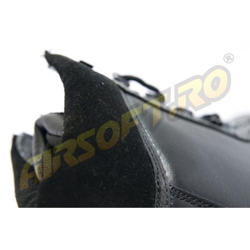 STIVALI MODELLO TACTICAL DI PELLE